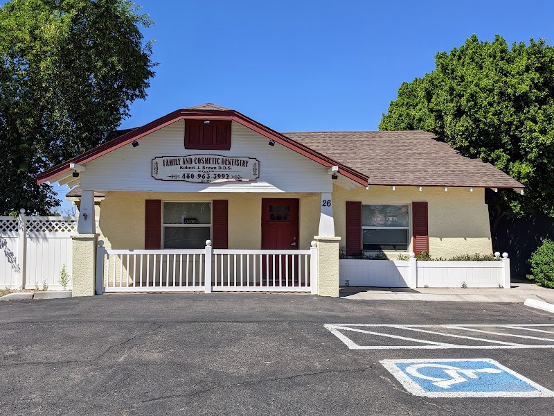 Robert J. Brown DDS PC — featured photo