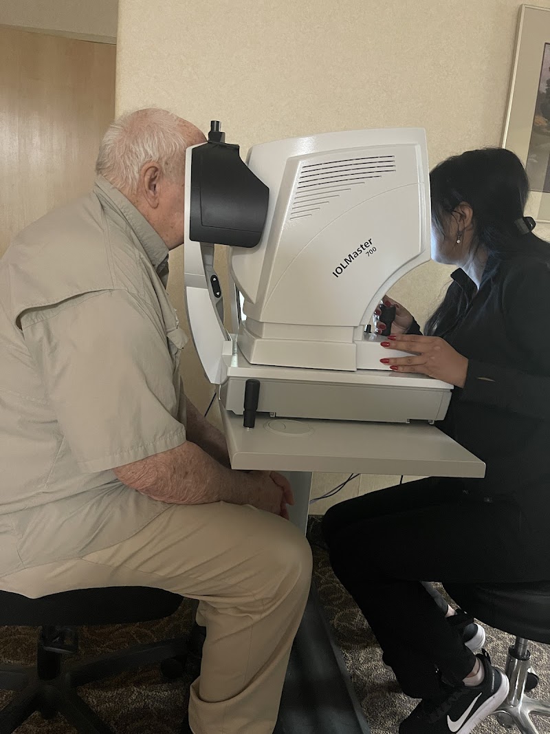 Desert Vista Eye Specialists PC an — photo 3