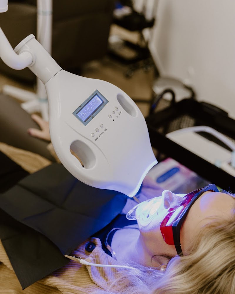 Smilenova Teeth Whitening — photo 4